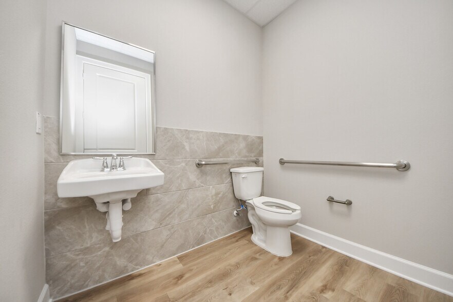 More Photos Of 6110 Sienna Ranch Road #205 Rd, Missouri City Office For Lease