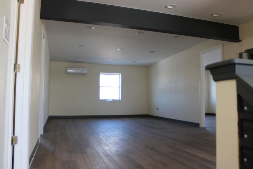 More Photos Of 1518 US Highway 19, Holiday Office For Lease