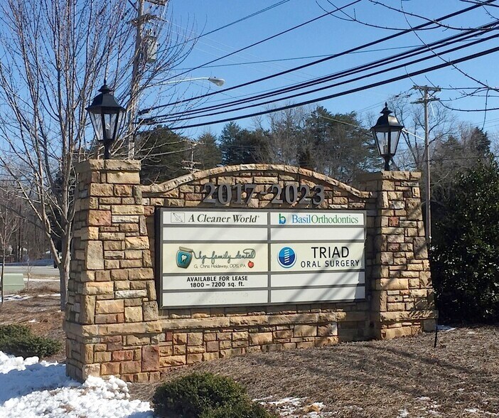 More Photos Of 2023 Eastchester Dr, High Point Office For Lease