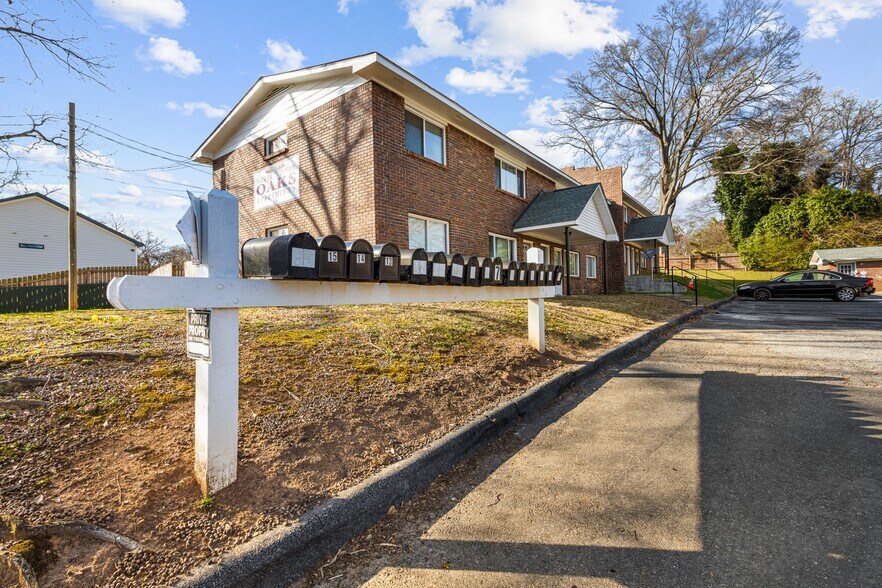 More Photos Of 110 Johnson St, Cartersville Apartments For Sale