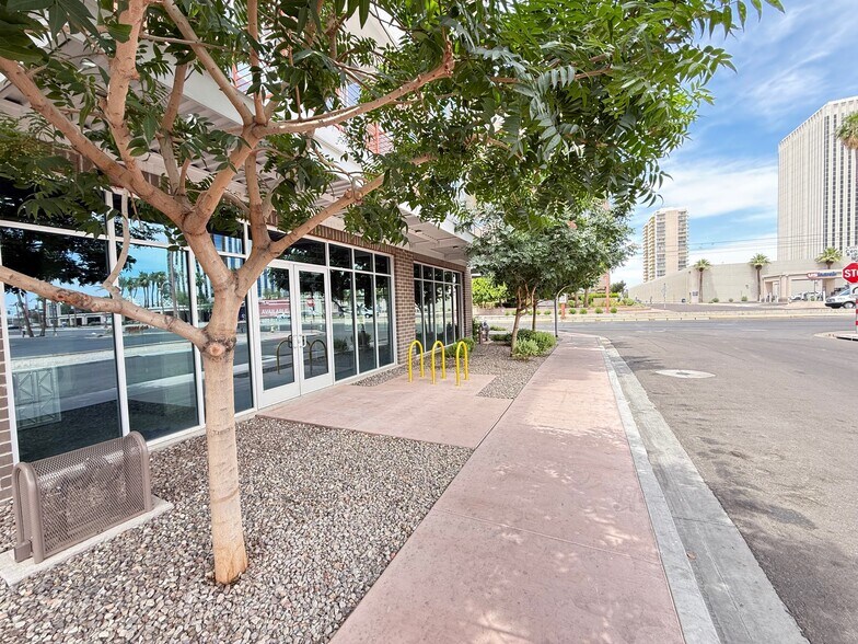 More Photos Of 3601 N Central Ave, Phoenix Apartments For Lease