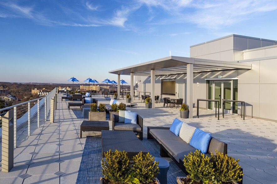 More Photos Of 2311 Wilson Blvd, Arlington Office For Lease