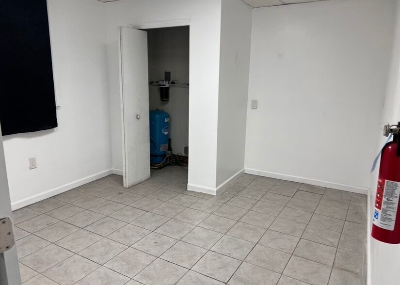 More Photos Of 1820 Route 206, Southampton Freestanding For Lease