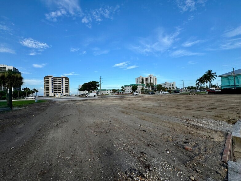 More Photos Of 6555 Estero Blvd, Fort Myers Land For Sale