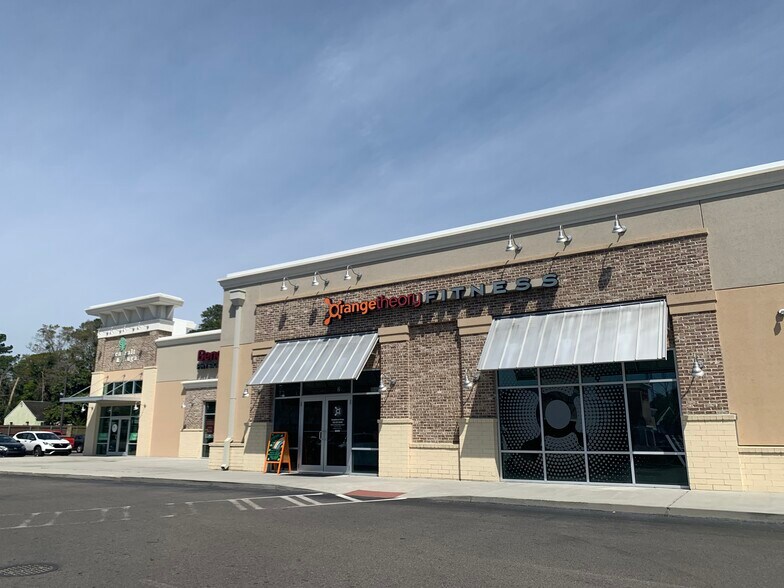 More Photos Of 1800 Victory Dr, Savannah Unknown For Sale