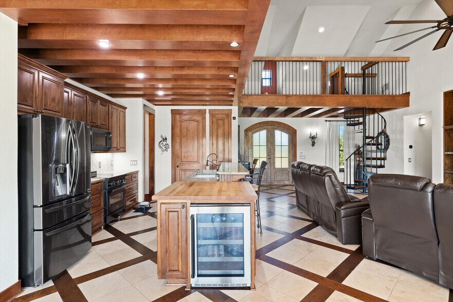 More Photos Of 31300 Ranch Road 12, Dripping Springs Specialty For Sale