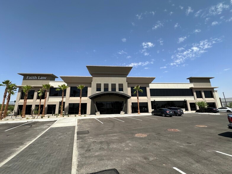 More Photos Of 1360 N Bullard Ave, Goodyear Office For Lease