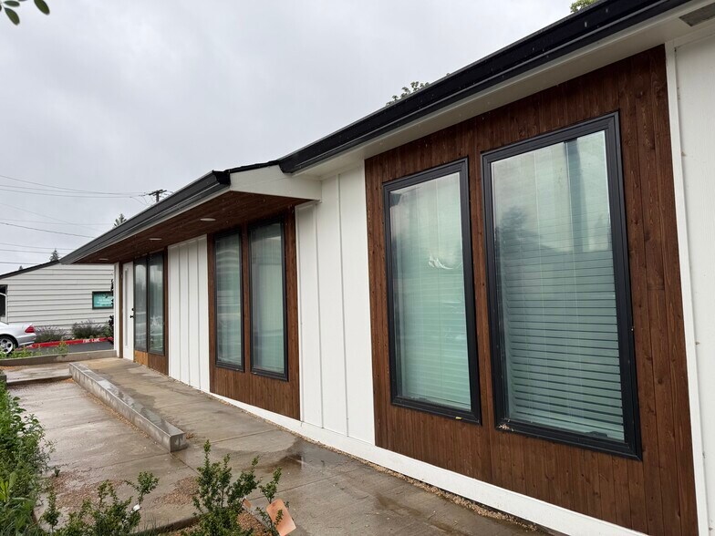 More Photos Of 8309 E Mill Plain Blvd, Vancouver Medical For Lease