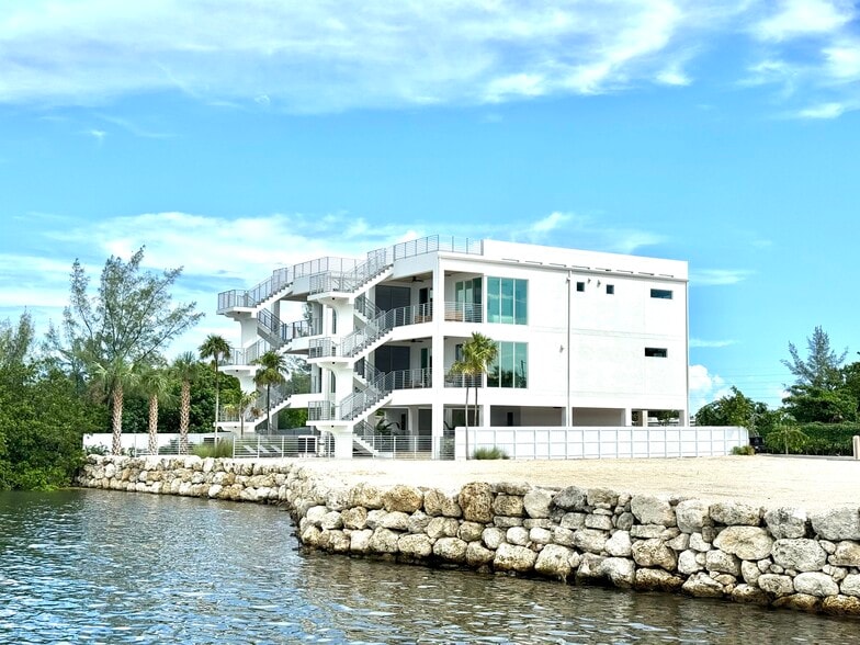 More Photos Of 990 41st St, Marathon Land For Sale