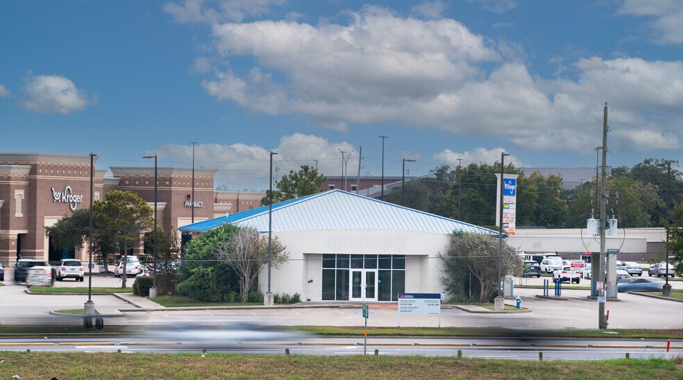 More Photos Of 17225 Westheimer Rd, Houston Bank For Lease