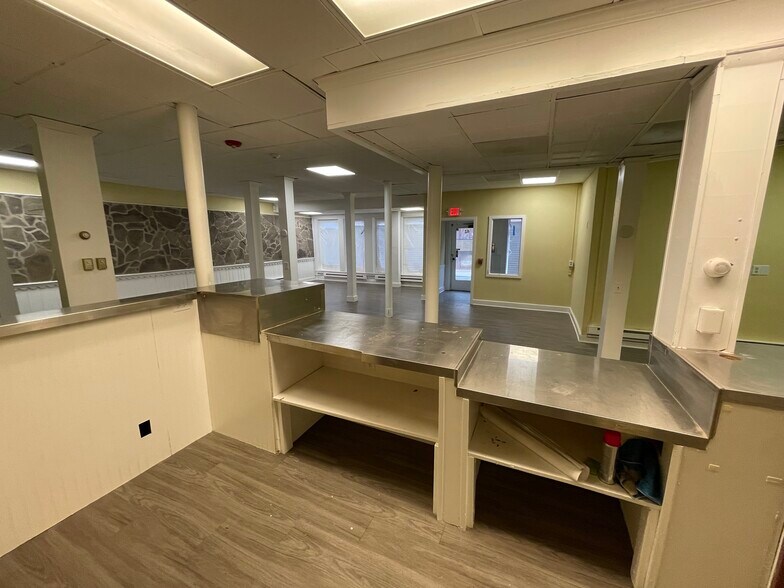 More Photos Of 62-64 W Antietam St, Hagerstown Apartments For Lease