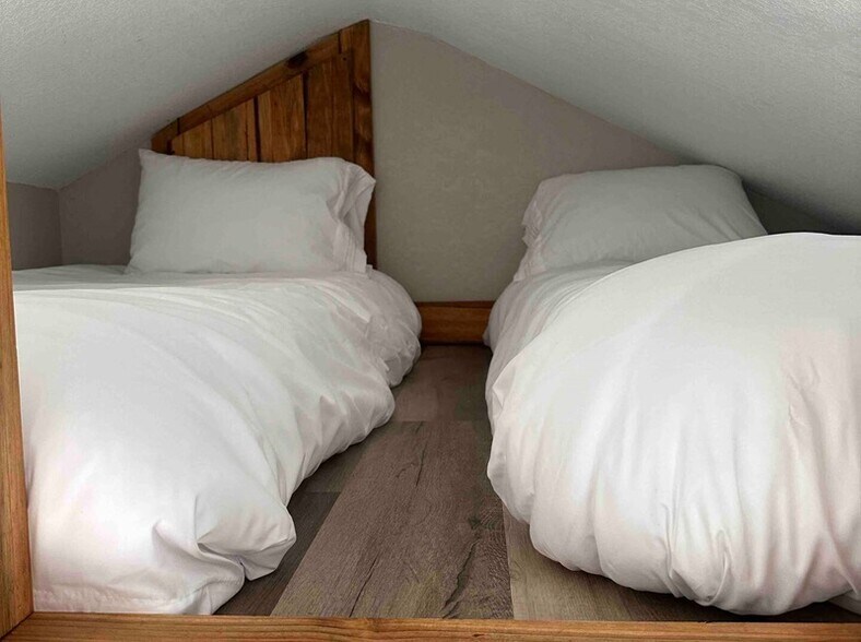 More Photos Of 4326 TX-19, Trinity Marina For Sale