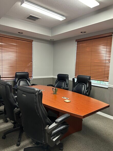 More Photos Of 10921 Countryway Blvd, Tampa Medical For Lease