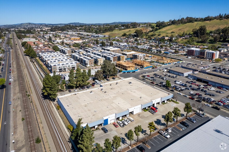 More Photos Of 25613 Dollar St, Hayward Warehouse For Sale