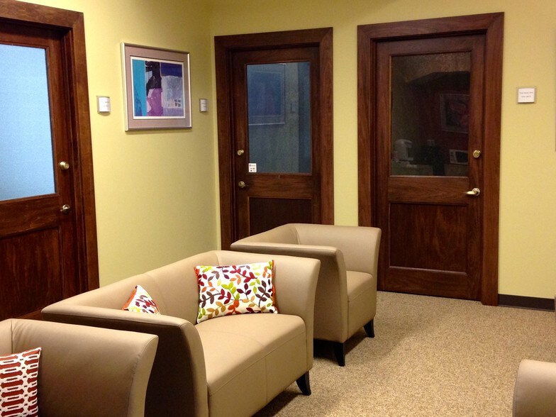 More Photos Of 429 E Vermont St, Indianapolis Loft Creative Space For Sale