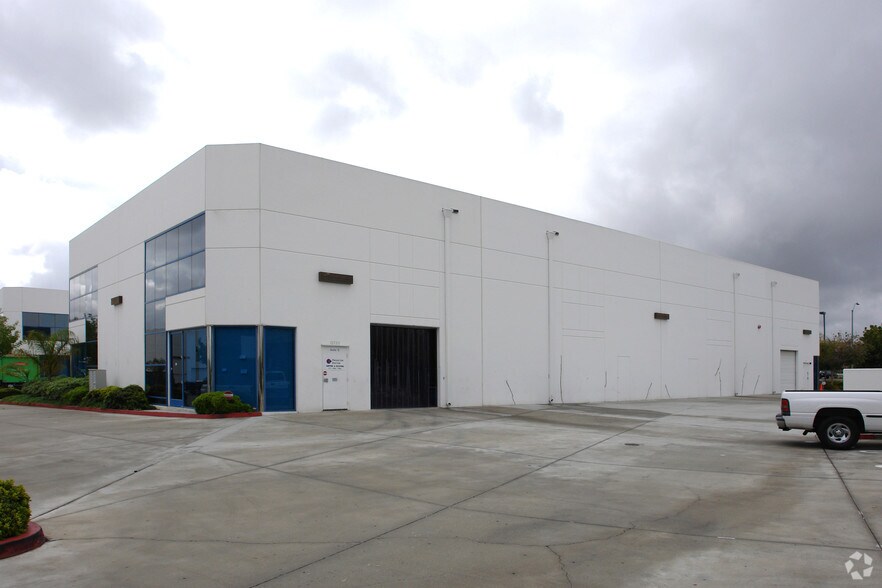 More Photos Of 12760 Danielson Ct, Poway Unknown For Lease