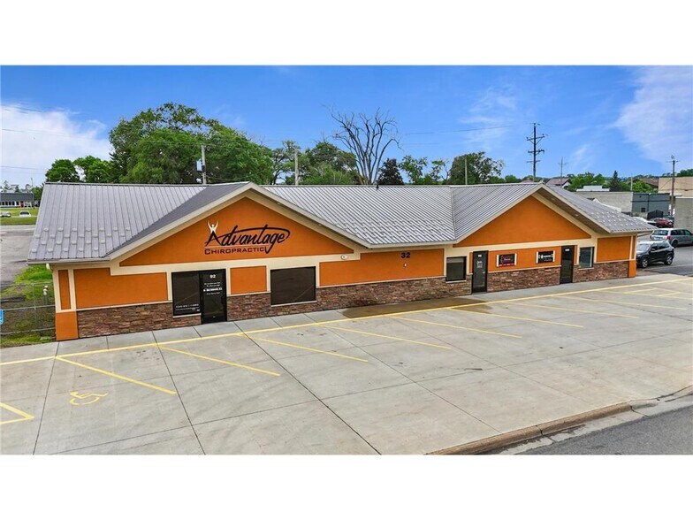 More Photos Of 32 32nd Ave S, Saint Cloud Office For Lease