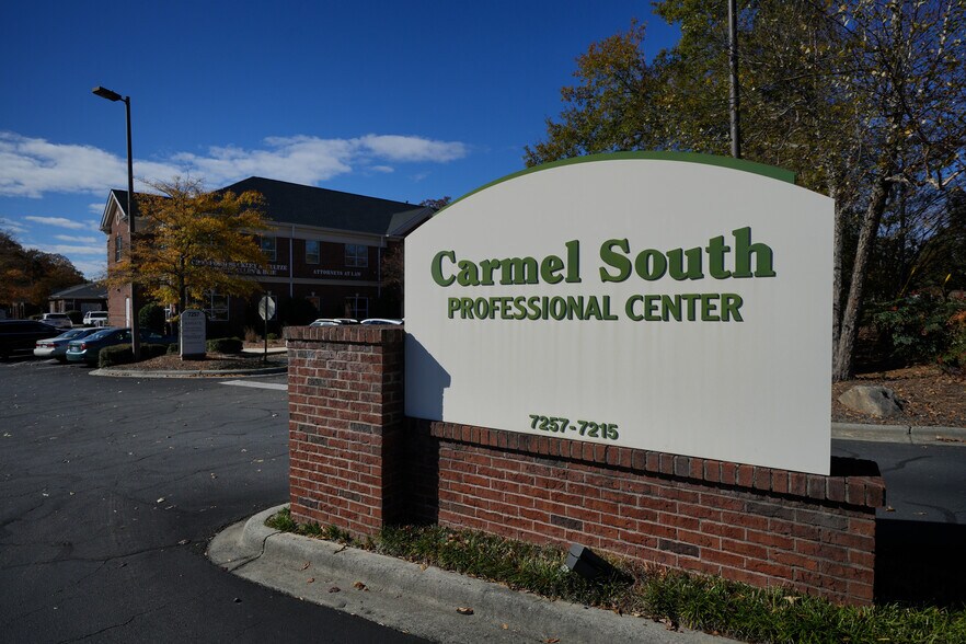More Photos Of 7257 Pineville-Matthews Rd, Charlotte Medical For Sale