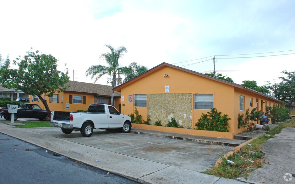 More Photos Of , Lake Worth Multifamily For Sale