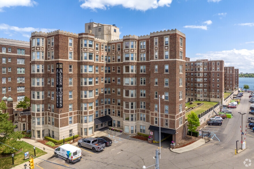 Primary Photo Of 8100-8106 E Jefferson Ave, Detroit Apartments For Sale
