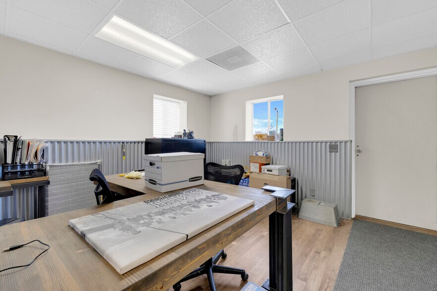 More Photos Of 221 55th St NE, Fort Payne Manufacturing For Sale