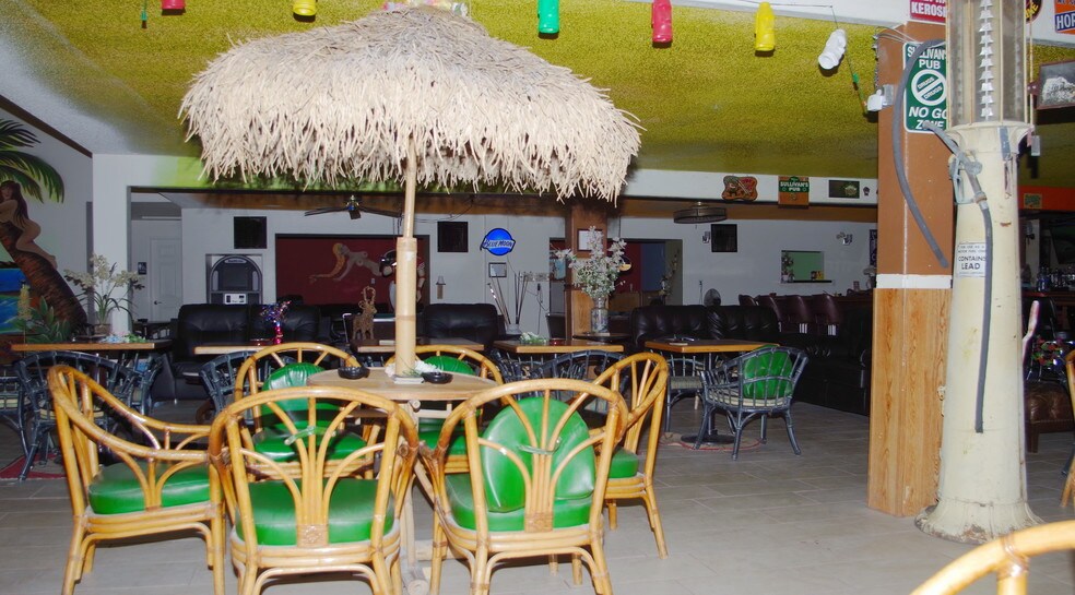 More Photos Of 2450 W Mesquite Ave, Pahrump Bar For Sale