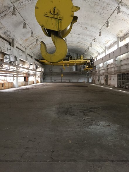 More Photos Of 469 N Sharpsville Ave, Sharon Industrial For Sale