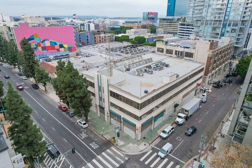 More Photos Of 1201 S Grand Ave, Los Angeles Warehouse For Lease