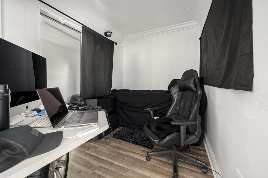 More Photos Of 17025 Hawthorne Blvd, Lawndale Specialty For Sale