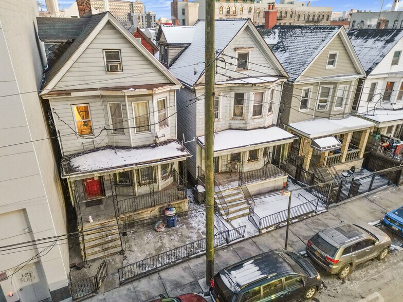 More Photos Of 2486 Elm Pl, Bronx Land For Sale