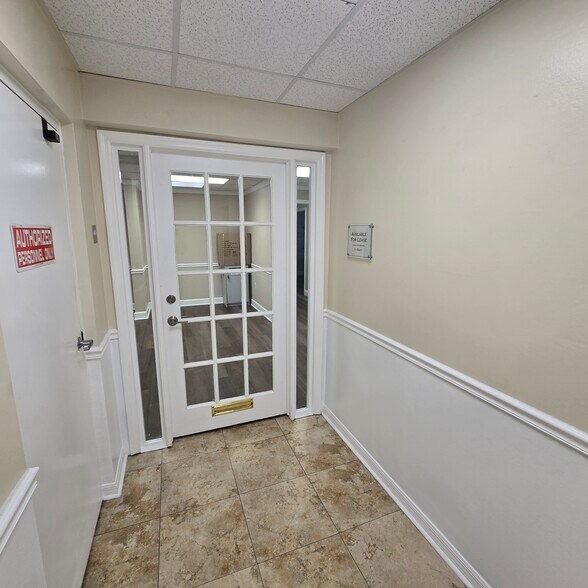 More Photos Of 2401 W Bay, Largo Unknown For Lease