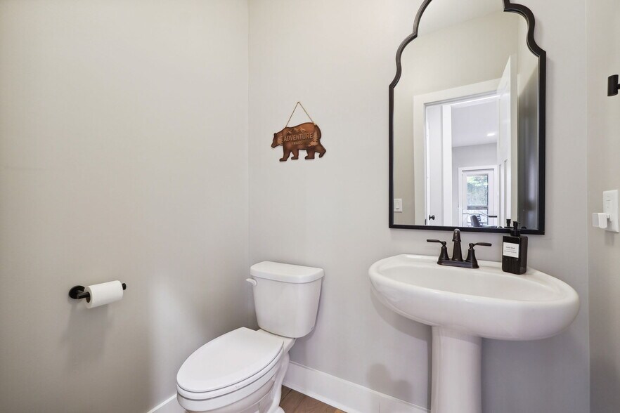 More Photos Of 1300 Preacher Campbell Rd, Clarkesville Multifamily For Sale