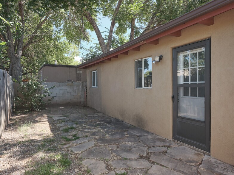 More Photos Of 1607 5th St, Santa Fe Apartments For Sale