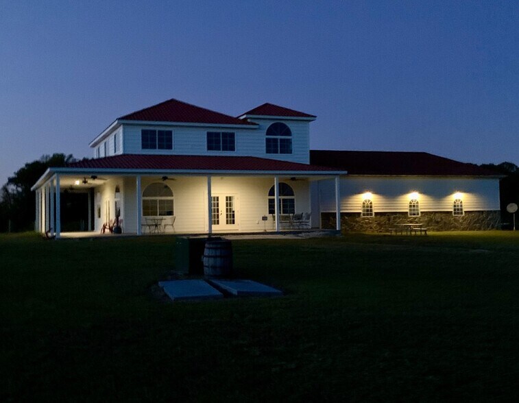 More Photos Of 495 Meadow Landing Ln, Caret Winery Vineyard For Sale