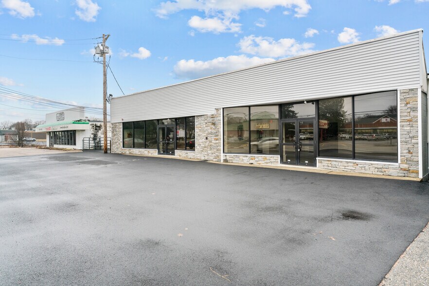 Primary Photo Of 6854 Post Rd, North Kingstown Freestanding For Lease