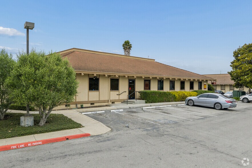 More Photos Of 945-965 Blanco Rd, Salinas Medical For Lease