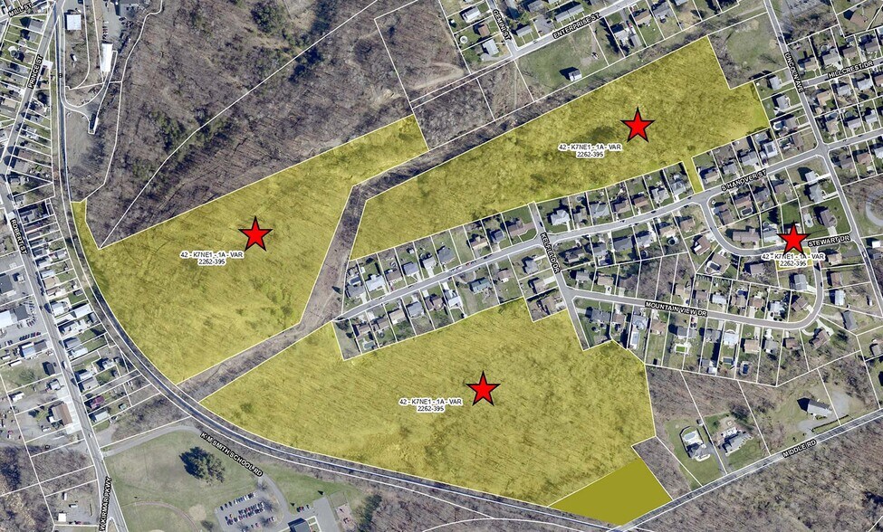 Primary Photo Of Lincoln Avenue and Kelfield @ Middle Road, Nanticoke Land For Sale