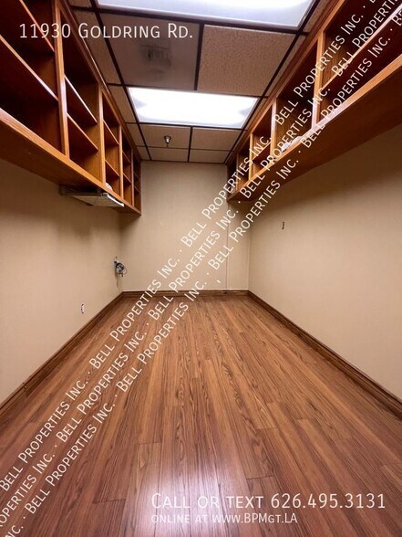 More Photos Of 11930 Goldring Rd, Arcadia Light Distribution For Lease
