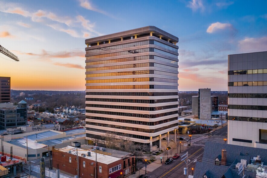 Primary Photo Of 8000 Maryland Ave, Saint Louis Office For Sale