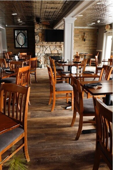 More Photos Of 288 Asbury Anderson Rd, Asbury Restaurant For Sale