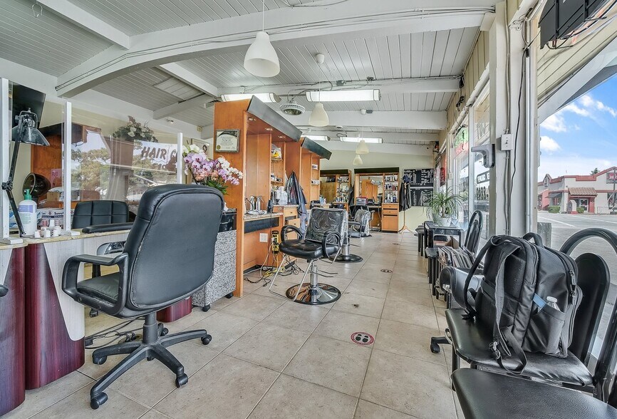 More Photos Of 15028 Hesperian Blvd, San Leandro Freestanding For Sale