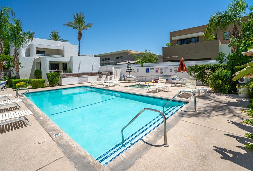 More Photos Of 67590 Jones Rd, Cathedral City Hotel For Sale