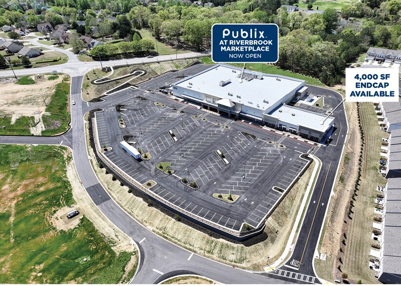 Primary Photo Of 3911 Thompson Bridge Rd, Gainesville General Retail For Lease