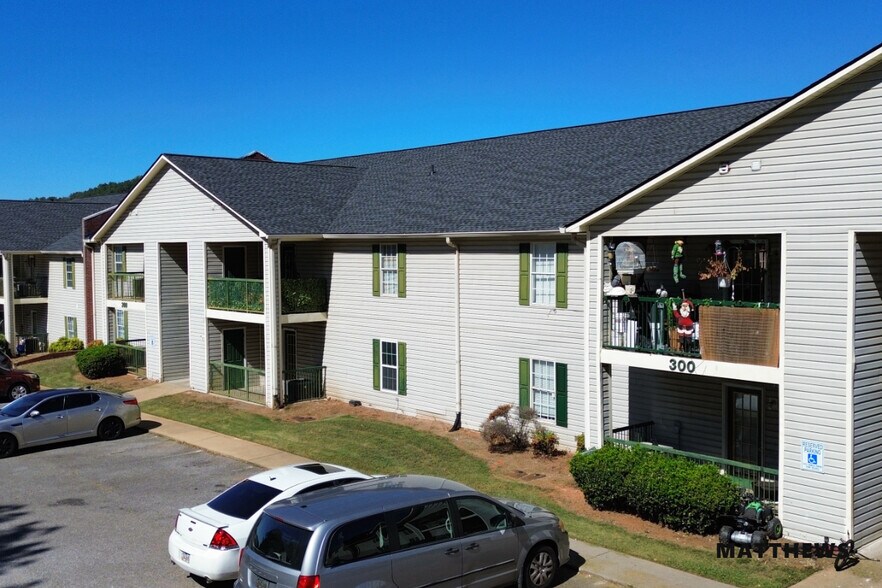 More Photos Of 390 Old Mill Rd, Cartersville Apartments For Sale