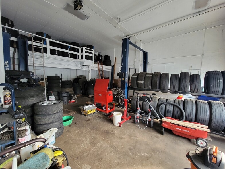 More Photos Of 2920 W Emaus Ave, Allentown Auto Repair For Sale
