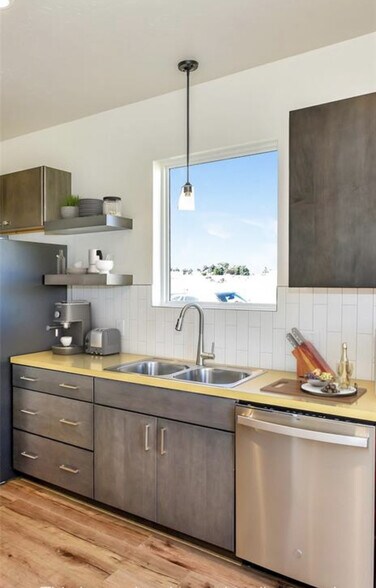 More Photos Of 2476 Shorthorn Ave, Helena Apartments For Sale