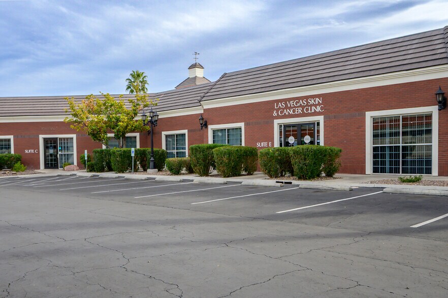 More Photos Of 630 S Rancho Dr, Las Vegas Medical For Lease