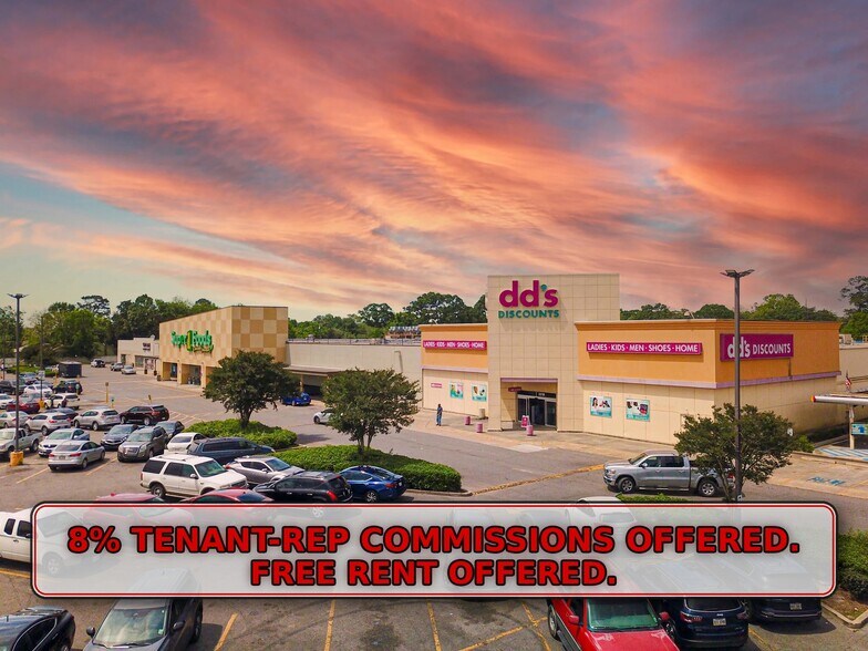 Primary Photo Of 215 W Willow St, Lafayette Storefront For Lease