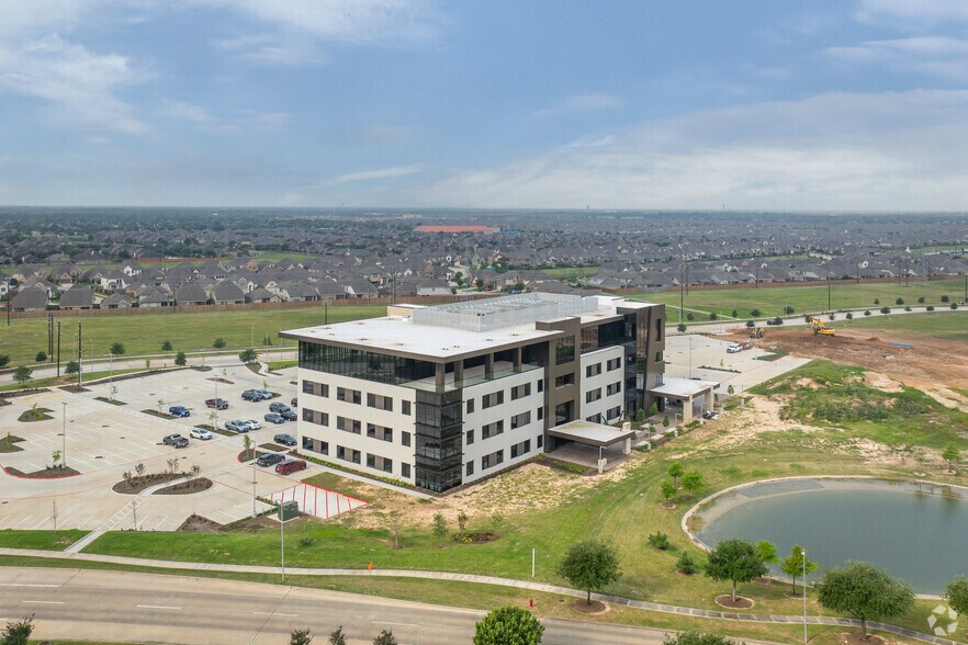 More Photos Of 24200 Via Mazzini Way, Richmond Coworking Space