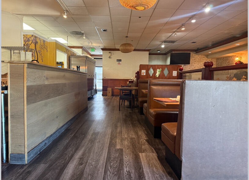 More Photos Of 818 N Pacific Ave, Glendale General Retail For Lease